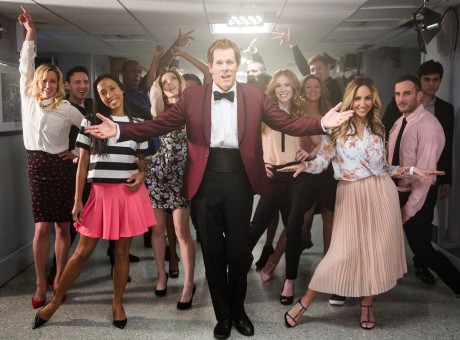 Kada bi naši očevi ovako plesali u svojim šezdesetima - pogledajte kako to radi Kevin Bacon!
